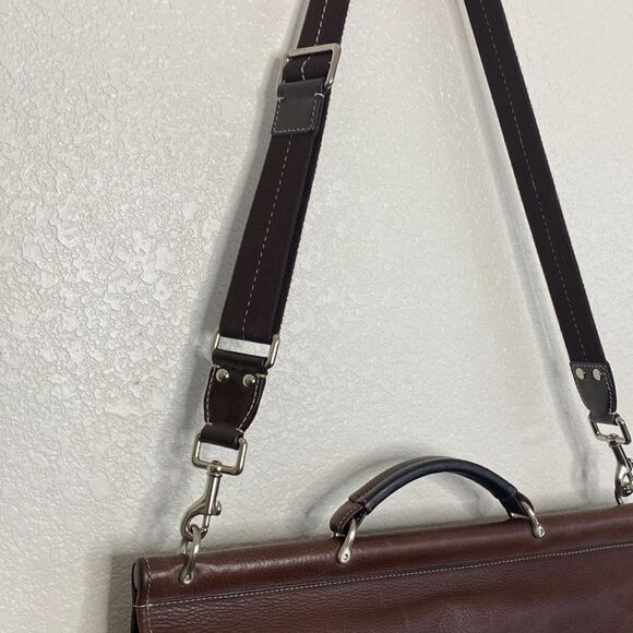 JOHNSTON AND MURPHY Brown Leather Briefcase - Picture 9 of 16